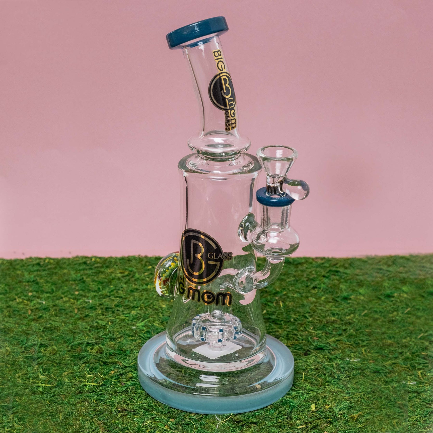 Big Mom Bong by Lookah Brand